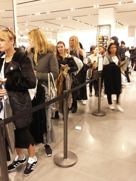 Queues in Zara.........