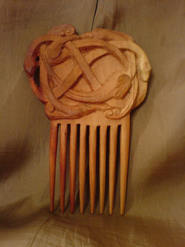 Peigne celtique Pommier / Celtic comb Apple wood 2008