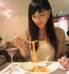 ウニのクリームパスタ。猫にまたたび、私にパスタ^^ いと幸せ♪世は満足じゃ^^