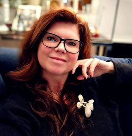 Katja Junius – Ganzheitliche Kosmetikerin und Autorin bei SKINlights