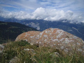 Herzstein auf dem Churerjoch