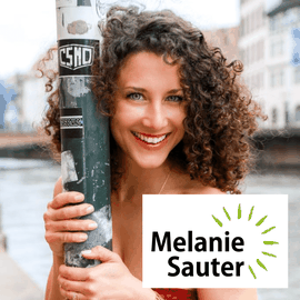 Ernährungscoach IHK zertifiziert und Yoga Lehrerin mehr Informationen über Melanie Sauter erfahren Sie unter www.melaniesauter.com