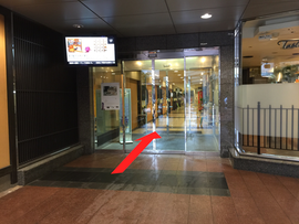 チケットバンク金沢駅前店へのアクセス（ポルテ金沢地下）