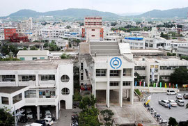 石垣市は、総合窓口を民間委託でスタートさせる方向で検討している(資料写真)