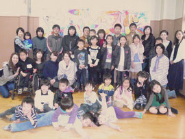 冬のお楽しみ会(クリスマス会)でハイポーズ!
