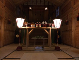 初日供祭