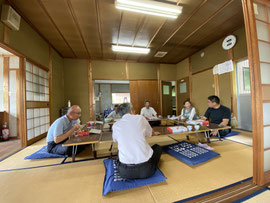 西成神社の直会