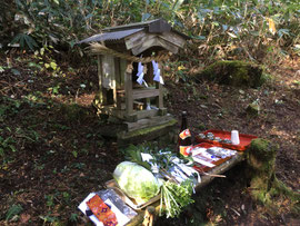 宮田の山神社