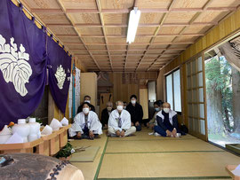 熊野神社総代会長以下参列者