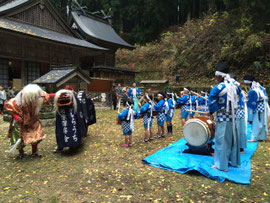 福榮神社のかしら打ち