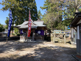 御机神社境内