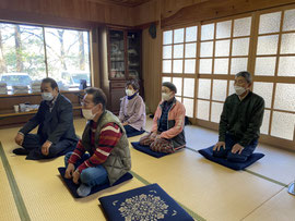 5戸の氏子が参列