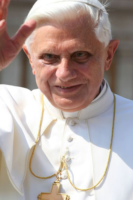 Papst Benedikt XVI. - Lizenz: http://bit.ly/x8KvzC