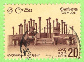 Ceylon 1964 Ruins at Madirigiriya