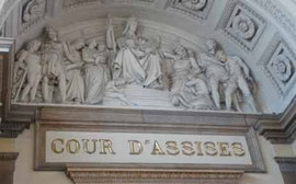 Fronton d'une cour d'Assises