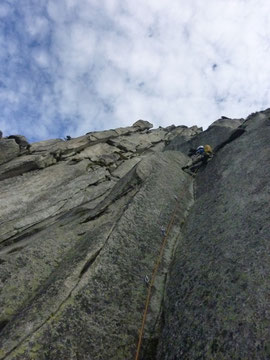 2. Seillänge, Alpenliebe, Teufelstalwand, klettern, Andermatt