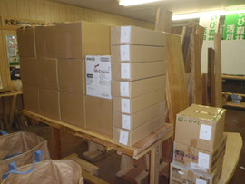 出荷を待つヒノキリボン 400個!