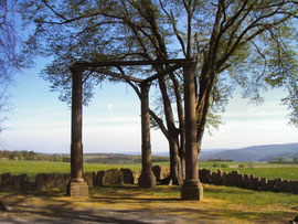 Dreischläfriger Galgen