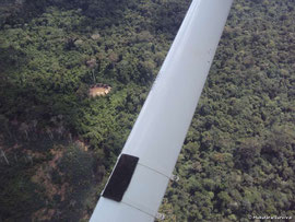 Nueva fotografía de una comunidad yanomami aislada.© Survival Brasil.