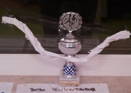 Pokal der Pfadi-Liga beim Fußballturnier des Bezirks Recklinghausen