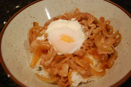 　　　　　　　　　生姜焼き玉丼