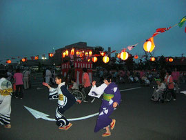 夏祭りの様子3