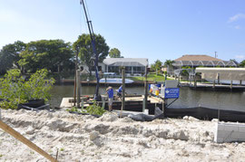 Dock Pilings werden gesetzt