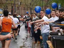 Verpflegungsstation beim Kilometer 10