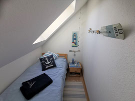Kleines separates Kinderzimmer