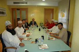 Delegados del Sultanato de Omán