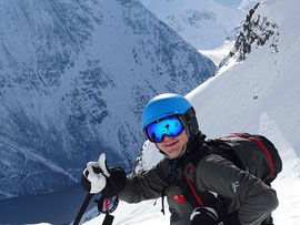 Skitouren in Lyngen Norwegen, Skitourenreisen, AMICAL alpin