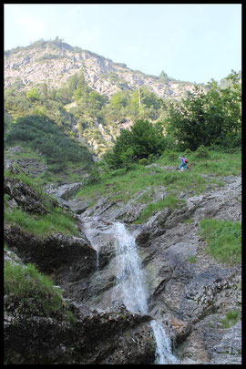 Beginn des Anstiegs durch die Große Wolfsschlucht.