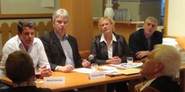 v.l.: Bernd Schmitz, Techn. Beigeordneter Gödde, Pia Dondorf, Wolfram Stolz (Bild EZ)