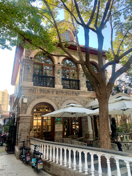 The Old Film Café on Duolun Road (photo by MOFBA)