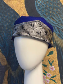 Sandrine: toque en drap de laine, revers jacquard