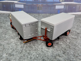 Volvo F89 Kipp-Anhängerzug, Losetransport (Sägemehl, Hobelspäne) / Interspan Tschopp