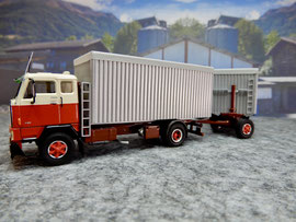 Volvo F89 Kipp-Anhängerzug, Losetransport (Sägemehl, Hobelspäne) / Interspan Tschopp