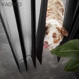 kadeco-lightwave-hund-anthrazit-lamellenjunker-gardinengeschaeft-langenselbold-maintal