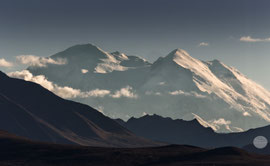 Bild: the largest mountain of North America, the Denali, Denali Nationalpark, Alaska, "great Denali"; www.2u-pictureworld.de