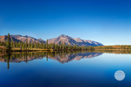 Bild: lake at Denali Hwy, Alaska, "blue mirror"; www.2u-picturworld.de