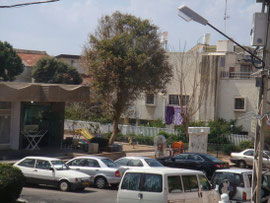 parking, salon de coiffure
