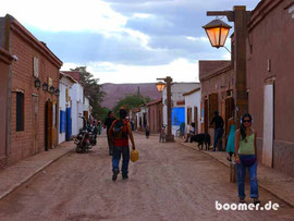 die Hauptstraße von San Pedro de Atacama