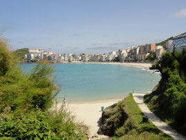 Malpica - Gesamtansicht mit Praia Area Maior