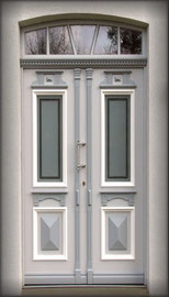 Haustür 05   Tischlerei Schweidt GmbH