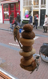 Bird Feeding Display