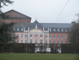 Kourfürstliches Palais