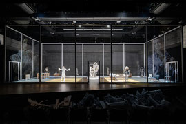 Gabriel// Staatstheater Karlsruhe // 2022 // Regie: Sláva Daubnerová