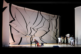 Hoffmanns Erzählungen // Nationaltheater Mannheim // 2010 // Regie: Christof Nel