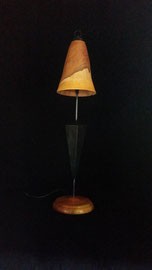Tischlampe Pflaume & Stahl (H=ca 65cm)