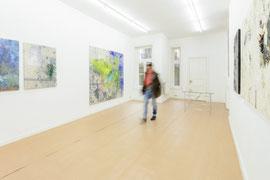 AUSSTELLUNGSANSICHT FEELINGS ARE FACTS JANUS HOCHGESAND 7TÜREN GALERIE HAMBURG